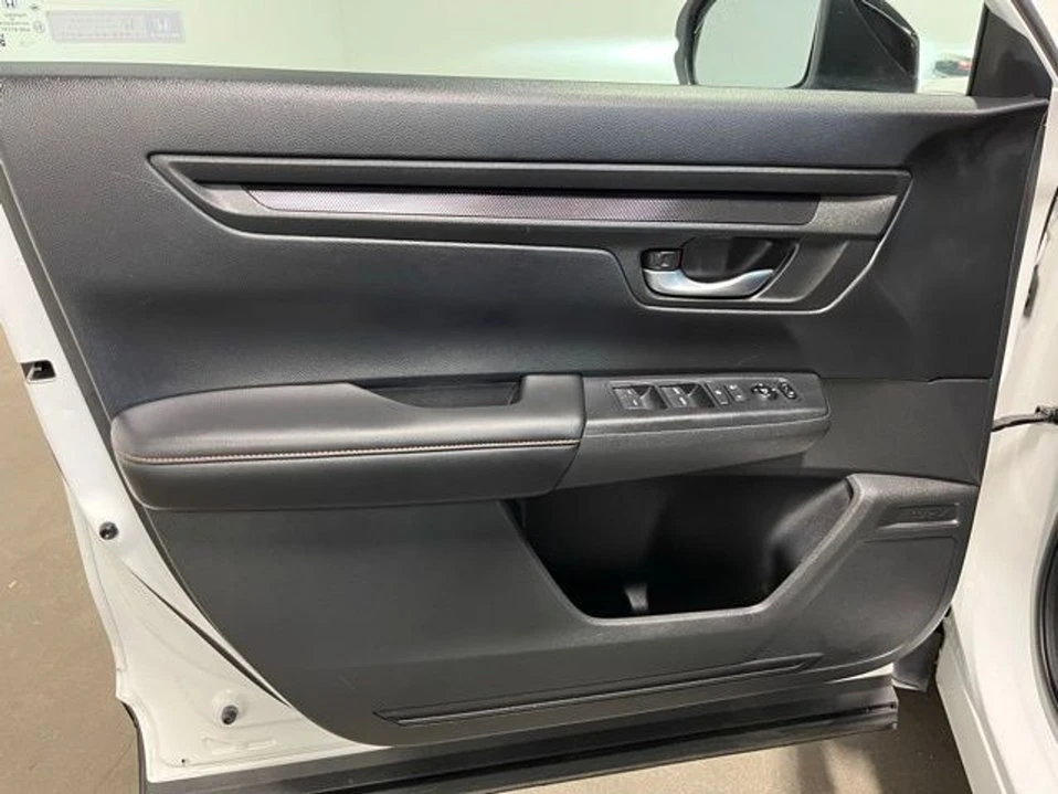 2023 Honda CR-V 6th Gen - Image 19 of 20