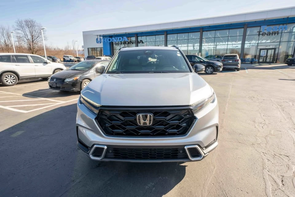 2023 Honda CR-V 6th Gen - Image 2 of 20