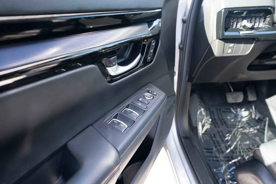 2023 Honda CR-V 6th Gen - Image 7 of 20