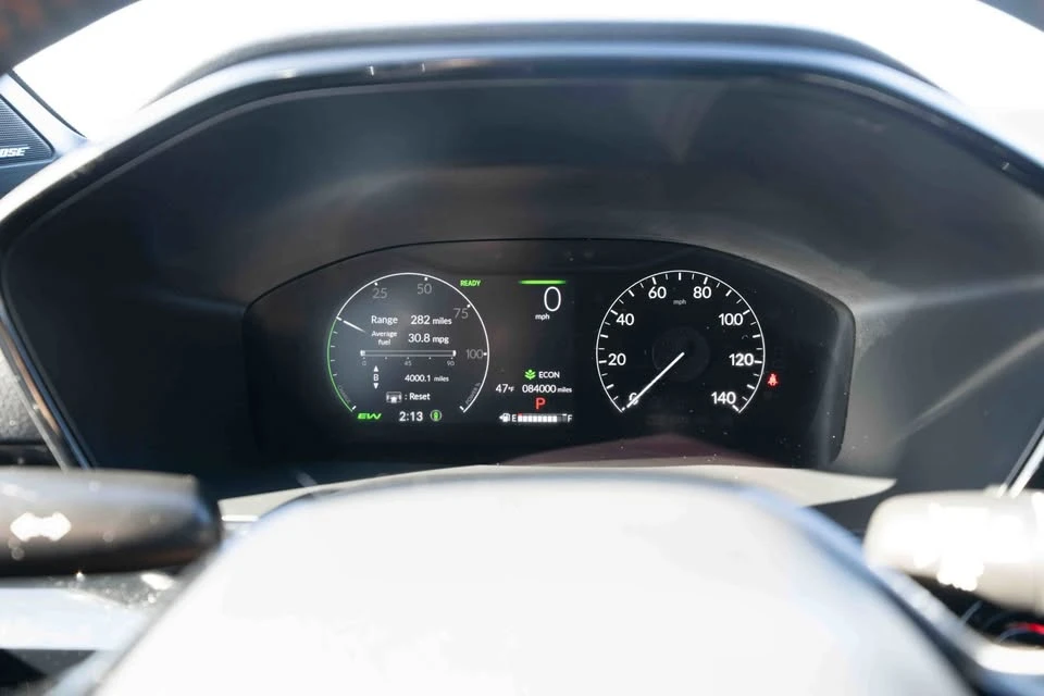 2023 Honda CR-V 6th Gen - Image 16 of 20