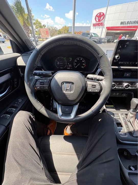2023 Honda CR-V 6th Gen - Image 7 of 9