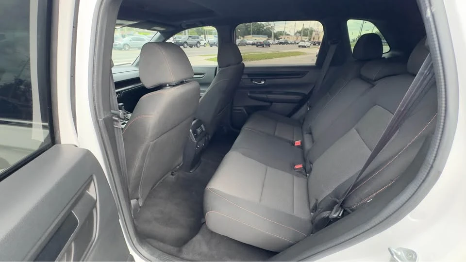 2023 Honda CR-V 6th Gen - Image 10 of 10