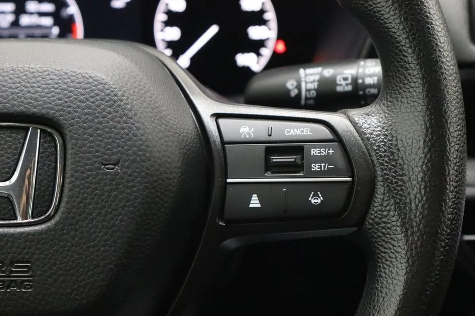 2023 Honda CR-V 6th Gen - Image 11 of 13