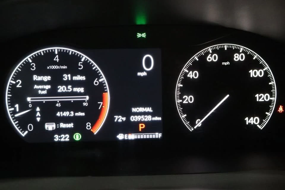2023 Honda CR-V 6th Gen - Image 12 of 13