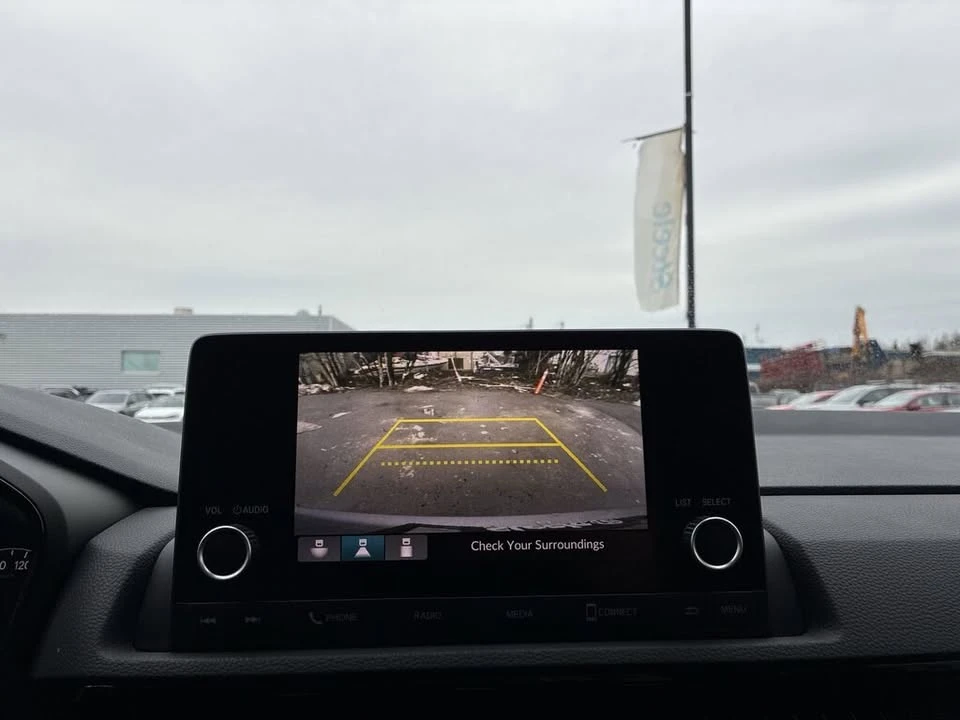 2023 Honda CR-V 6th Gen - Image 15 of 18