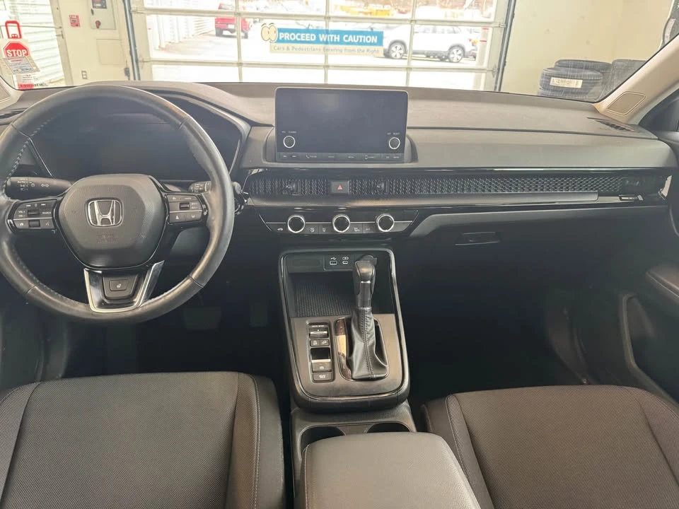 2023 Honda CR-V 6th Gen - Image 13 of 18