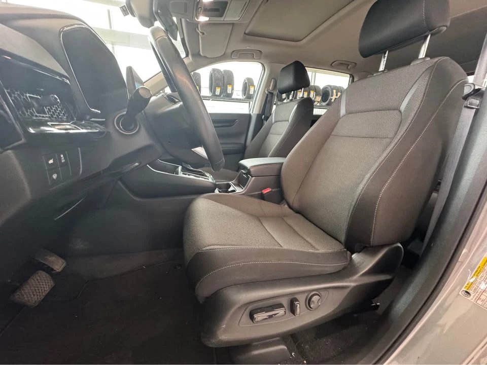 2023 Honda CR-V 6th Gen - Image 10 of 18