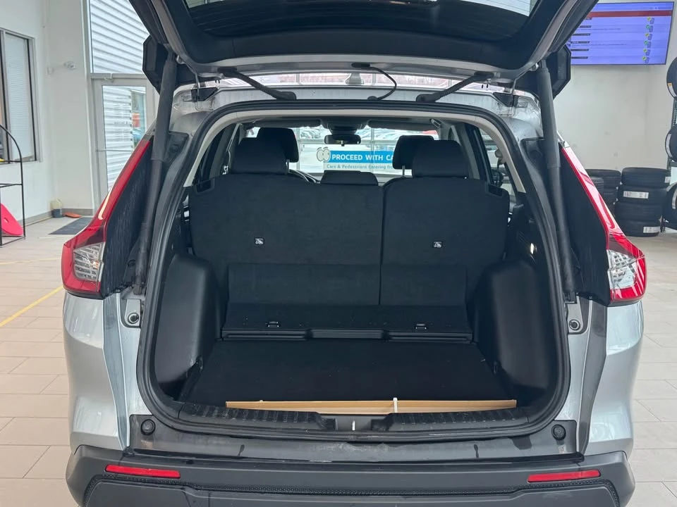 2023 Honda CR-V 6th Gen - Image 5 of 18