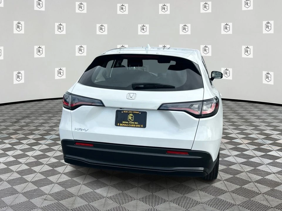 2023 Honda HR-V 3rd Gen - Image 6 of 20
