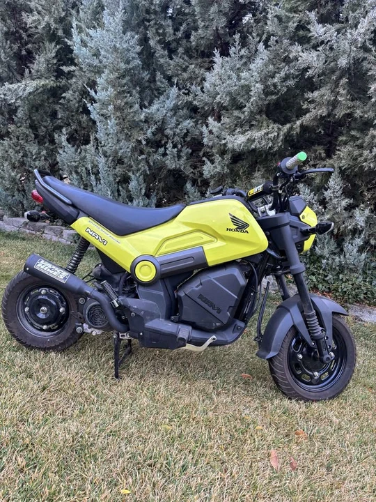 2023 Honda Motorcycles - Image 2 of 7