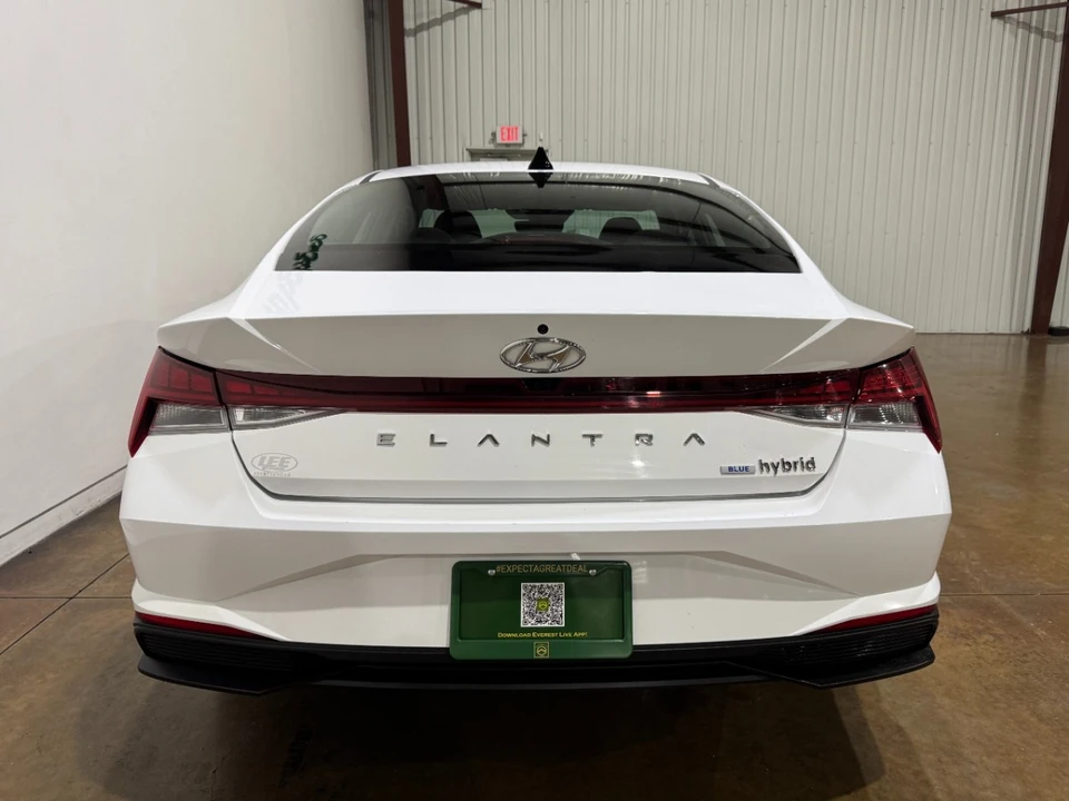 2023 Hyundai Elantra - Image 7 of 12