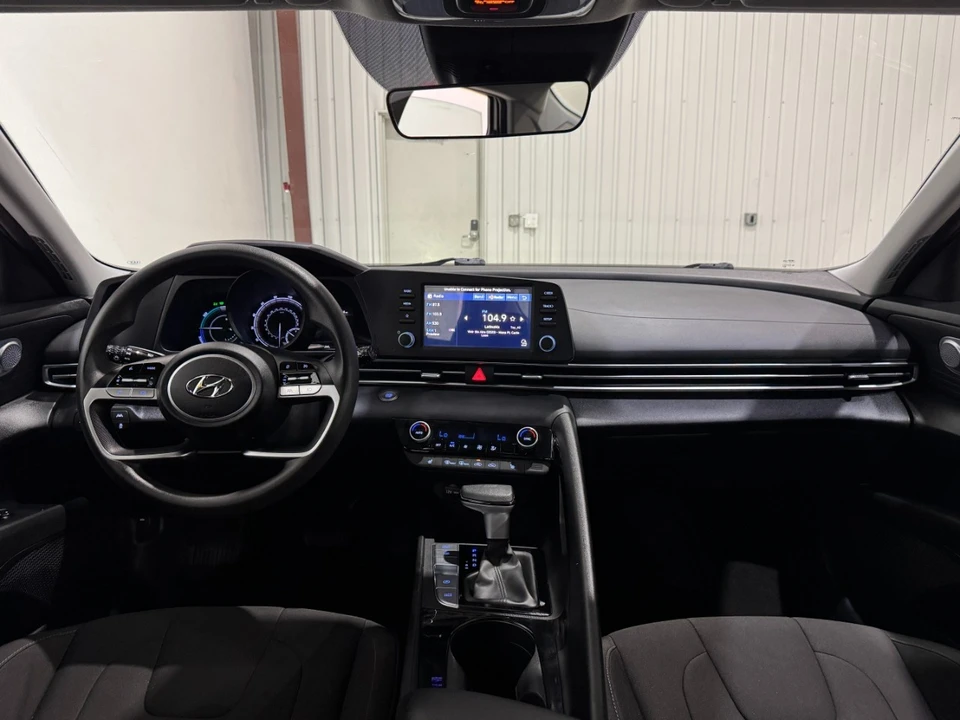 2023 Hyundai Elantra - Image 19 of 21