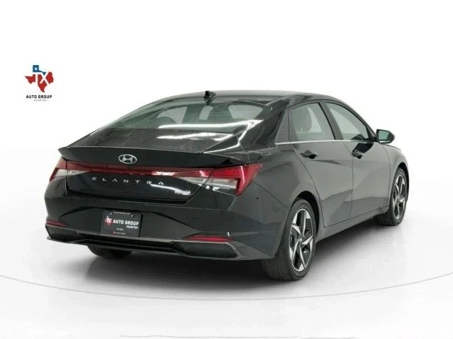 2023 Hyundai Elantra - Image 7 of 12