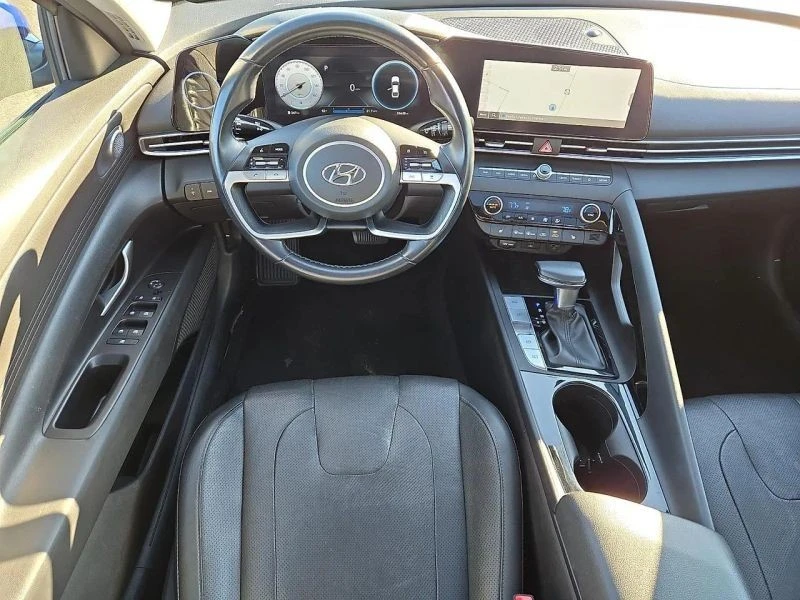 2023 Hyundai Elantra - Image 11 of 12