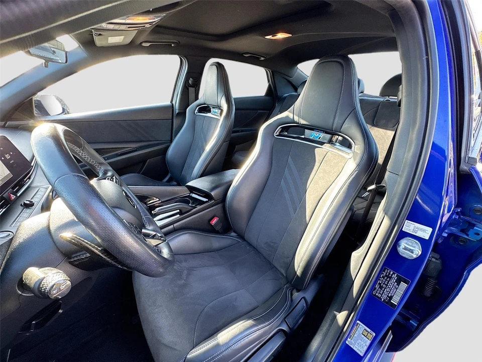 2023 Hyundai Elantra - Image 8 of 14