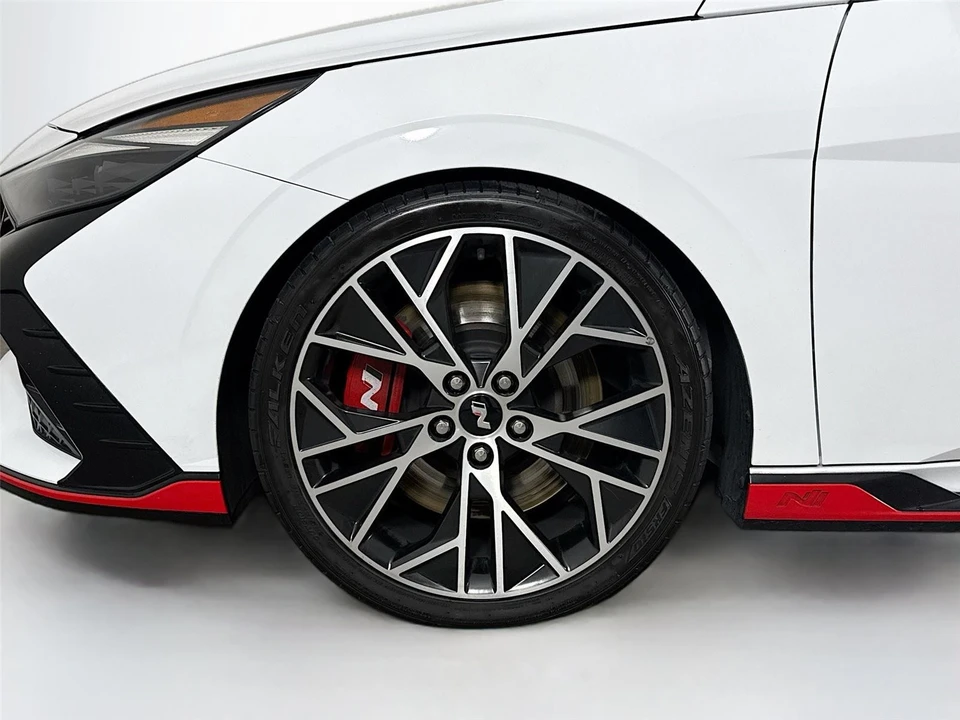 2023 Hyundai Elantra - Image 13 of 14