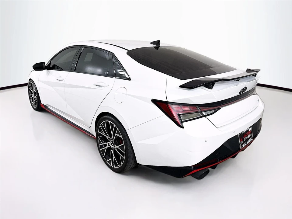 2023 Hyundai Elantra - Image 5 of 14