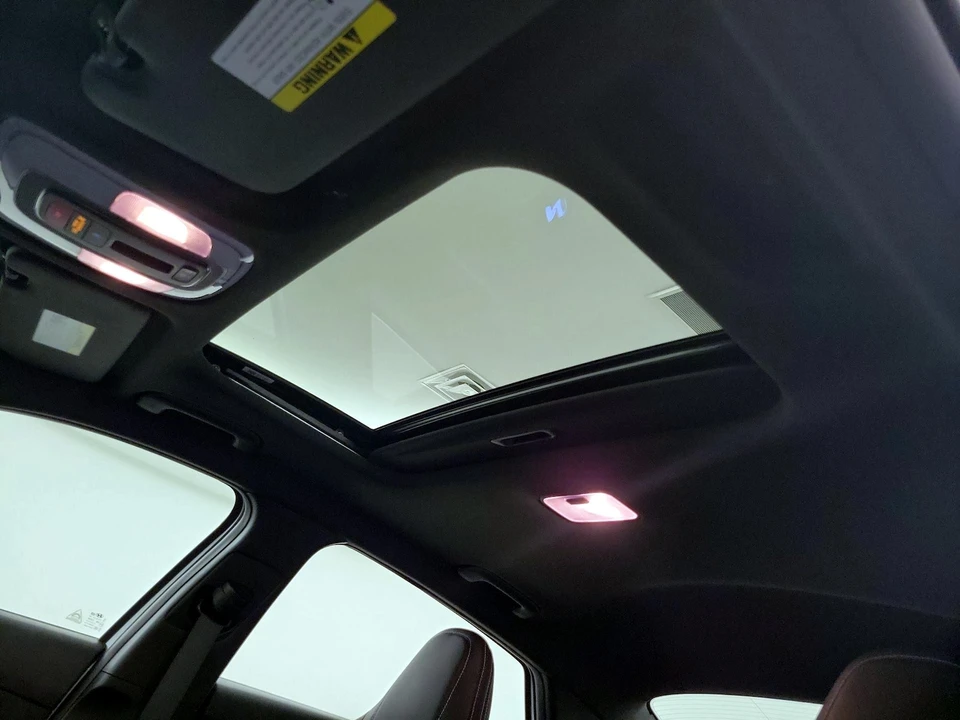 2023 Hyundai Elantra - Image 19 of 26