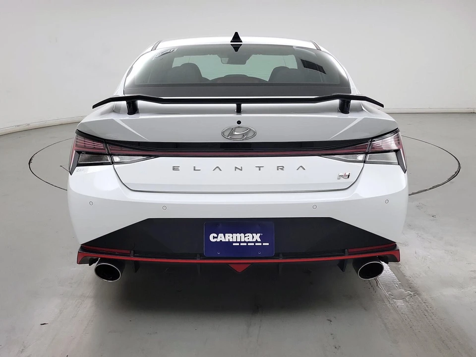 2023 Hyundai Elantra - Image 6 of 26