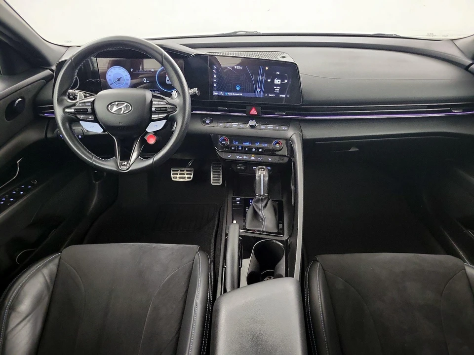 2023 Hyundai Elantra - Image 8 of 26