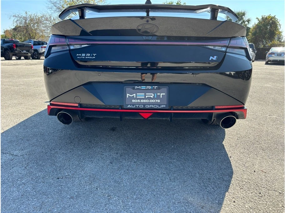 2023 Hyundai Elantra - Image 16 of 21