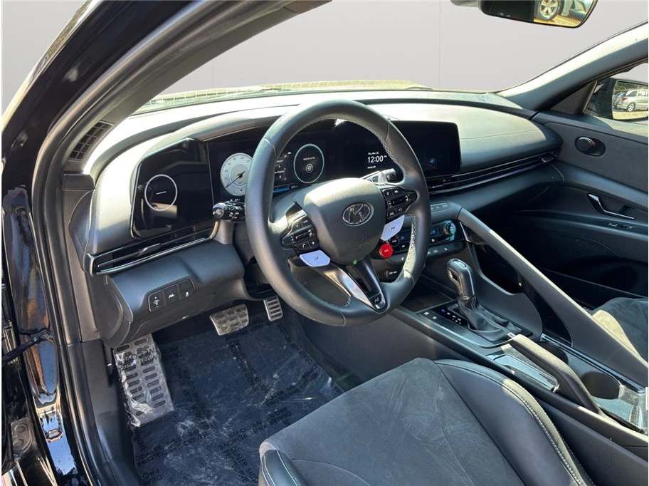2023 Hyundai Elantra - Image 6 of 21