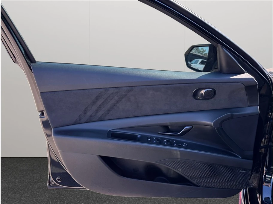 2023 Hyundai Elantra - Image 21 of 21