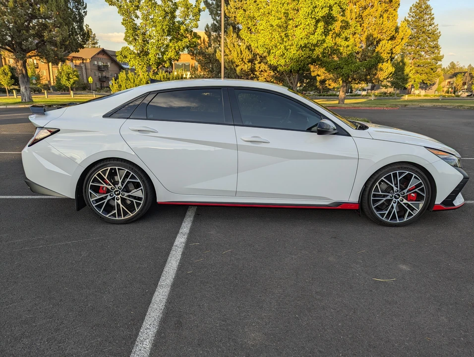 2023 Hyundai Elantra - Image 29 of 31