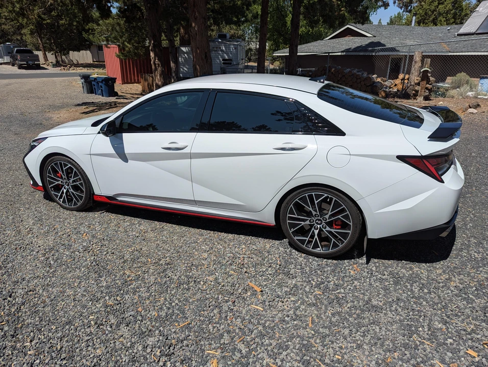 2023 Hyundai Elantra - Image 14 of 31