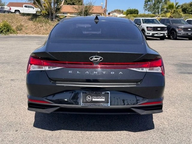 2023 Hyundai Elantra - Image 11 of 30