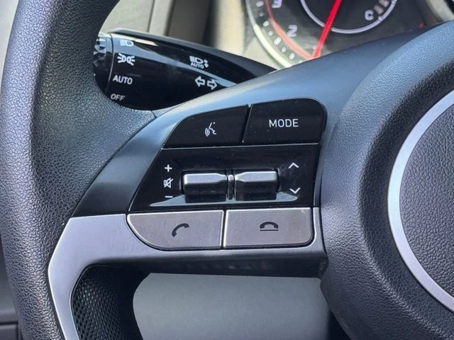2023 Hyundai Elantra - Image 22 of 30