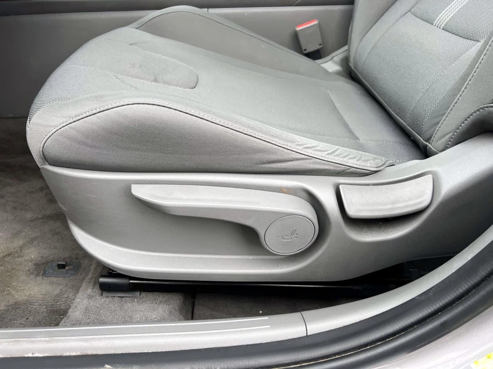 2023 Hyundai Elantra - Image 15 of 21