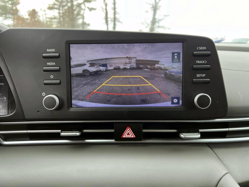2023 Hyundai Elantra - Image 21 of 21