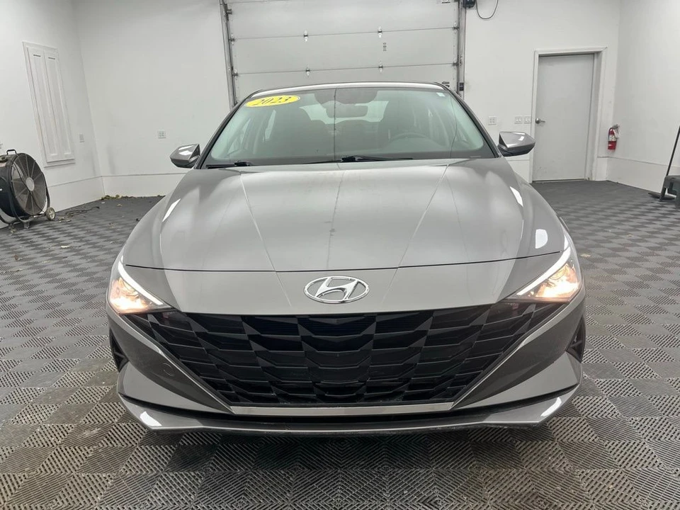 2023 Hyundai Elantra - Image 12 of 12