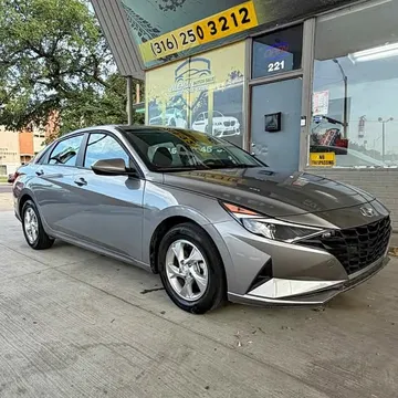 2023 Hyundai Elantra SE Sedan 4D