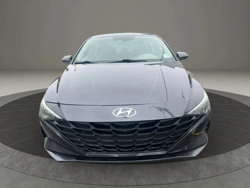2023 Hyundai Elantra - Image 2 of 12