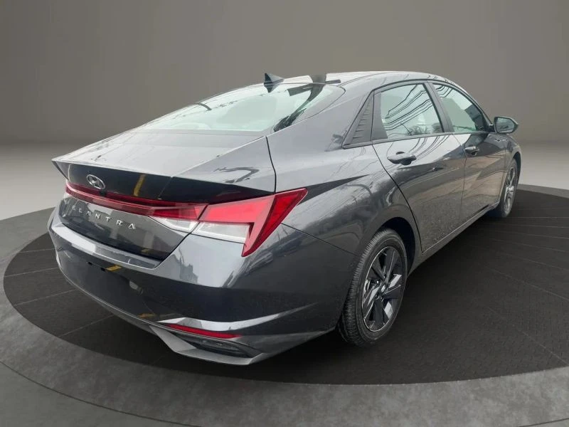 2023 Hyundai Elantra - Image 5 of 12