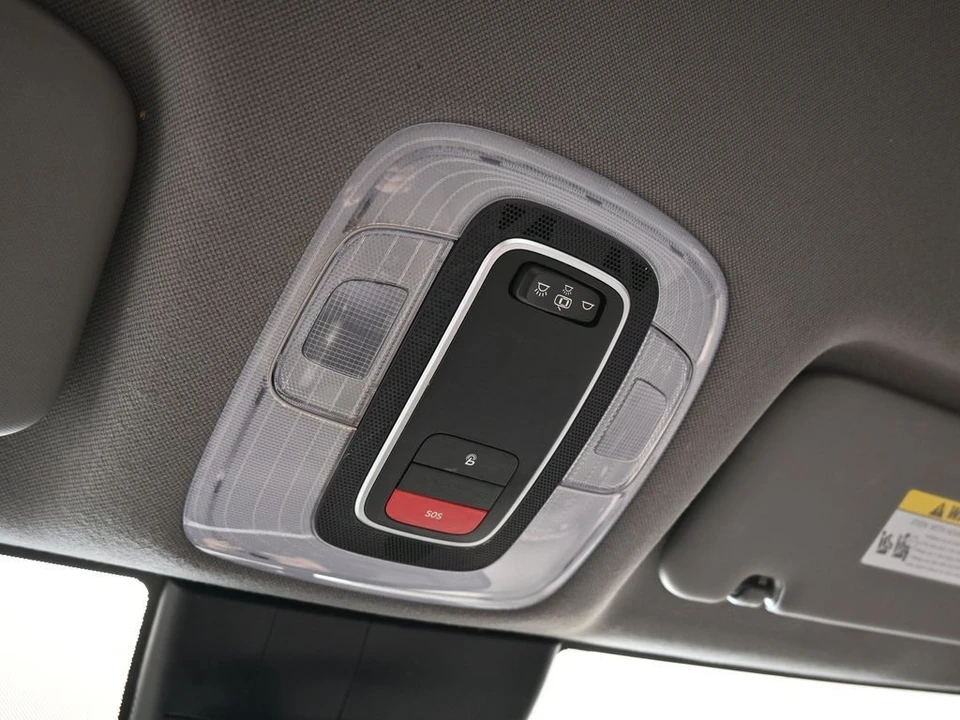 2023 Hyundai Elantra - Image 19 of 21