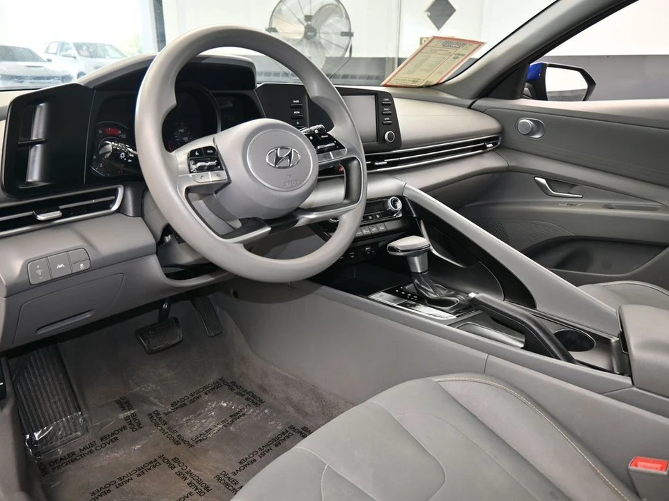 2023 Hyundai Elantra - Image 12 of 21
