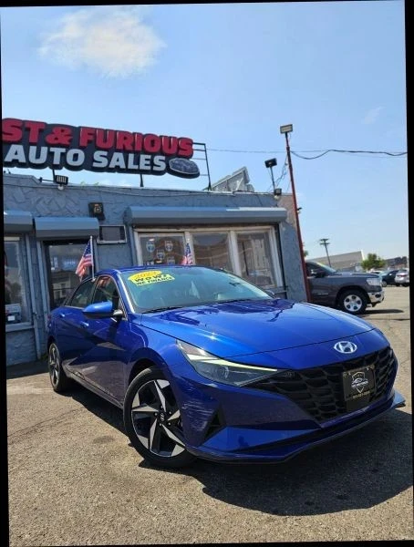 2023 Hyundai Elantra - Image 5 of 12