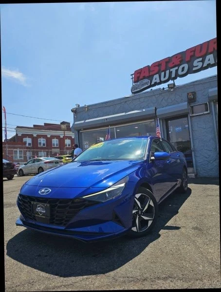 2023 Hyundai Elantra - Image 4 of 12