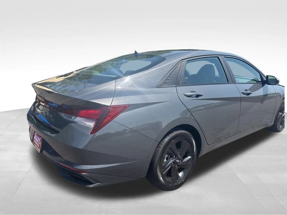 2023 Hyundai Elantra - Image 12 of 12