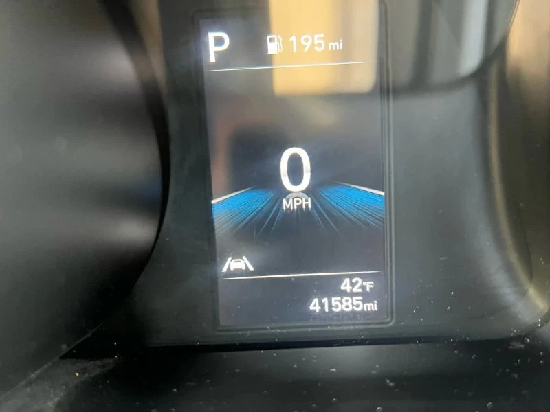 2023 Hyundai Elantra - Image 12 of 12