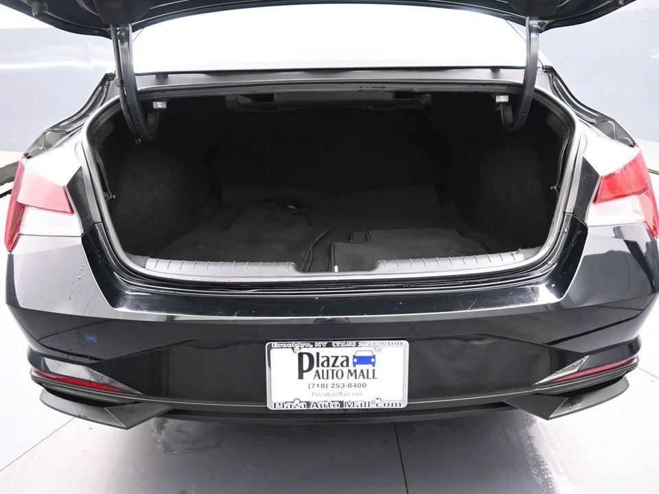 2023 Hyundai Elantra - Image 21 of 21