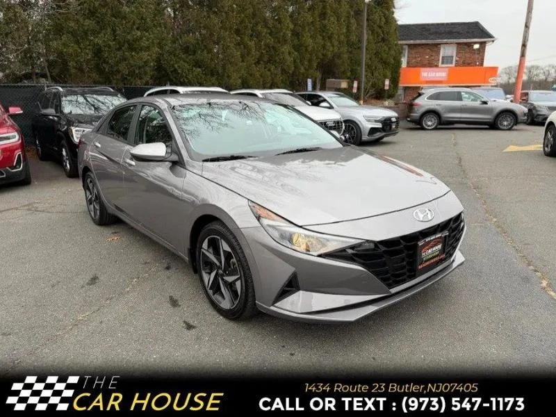 2023 Hyundai Elantra - Image 5 of 12