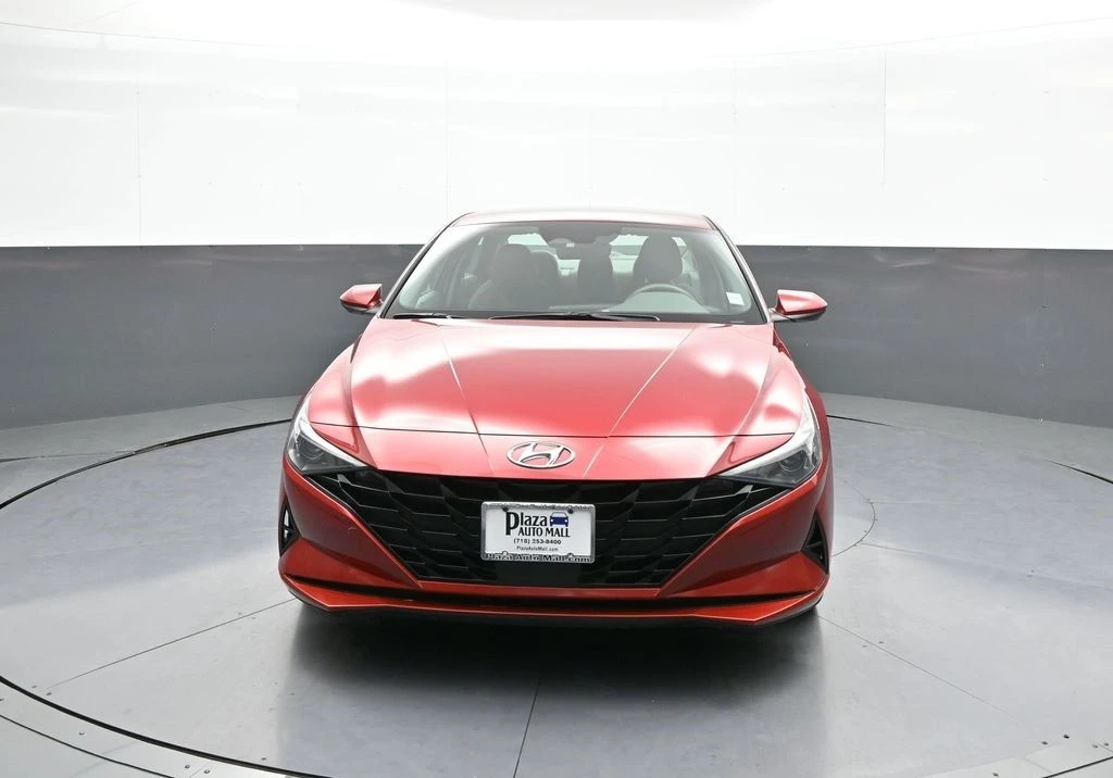 2023 Hyundai Elantra - Image 2 of 21