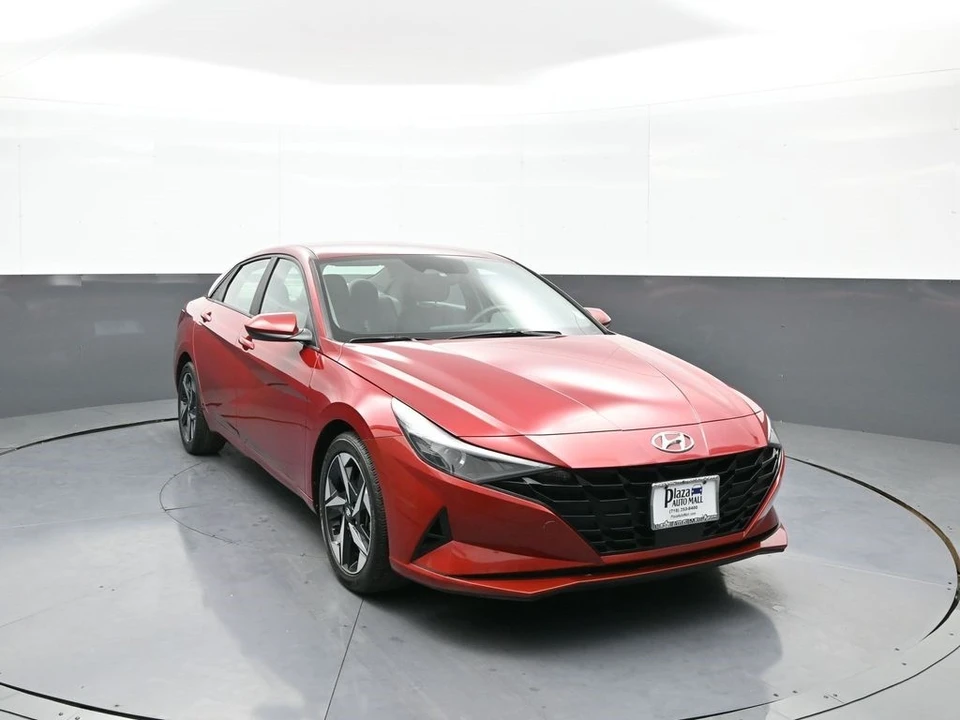 2023 Hyundai Elantra - Image 3 of 21