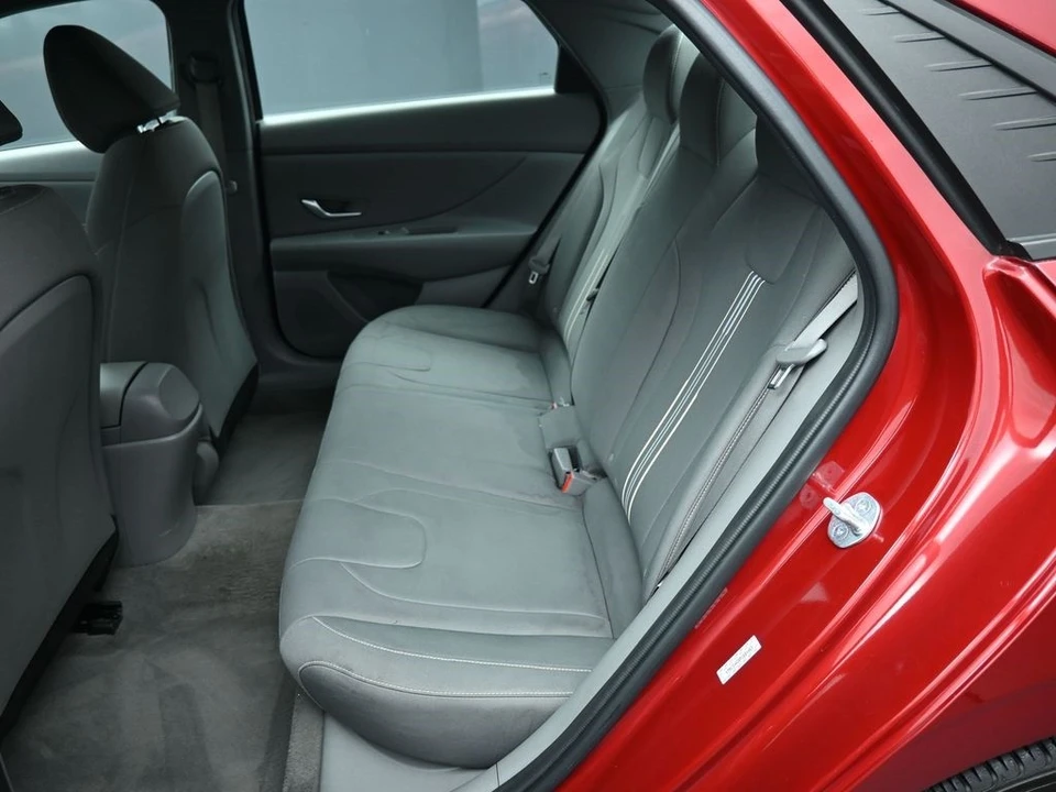 2023 Hyundai Elantra - Image 20 of 21