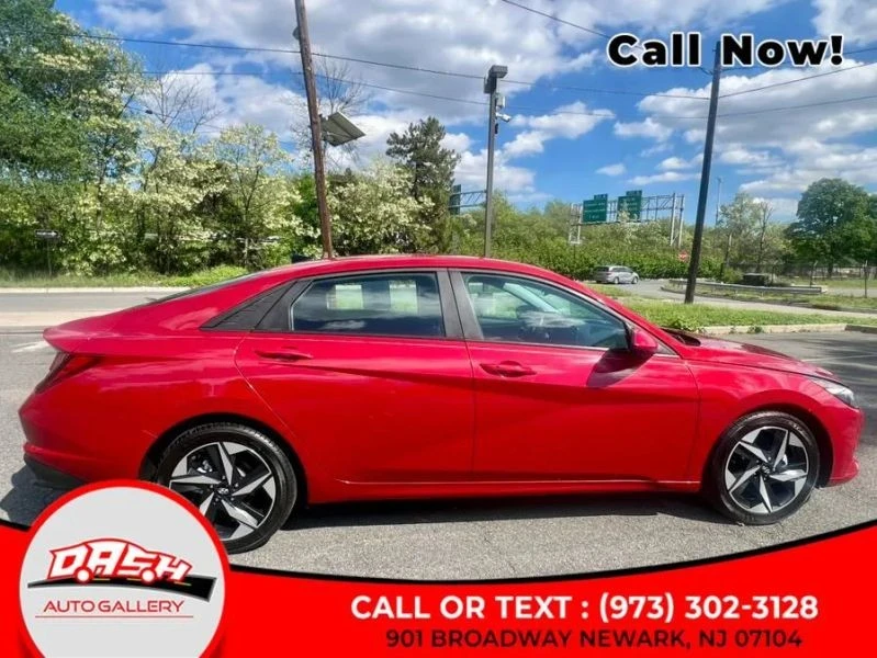 2023 Hyundai Elantra - Image 3 of 12