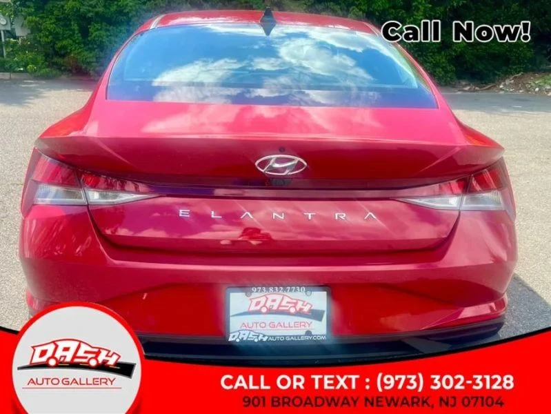 2023 Hyundai Elantra - Image 11 of 12